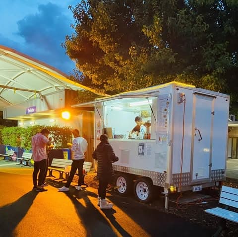 Early Bird Xpresso (nepalese food truck)