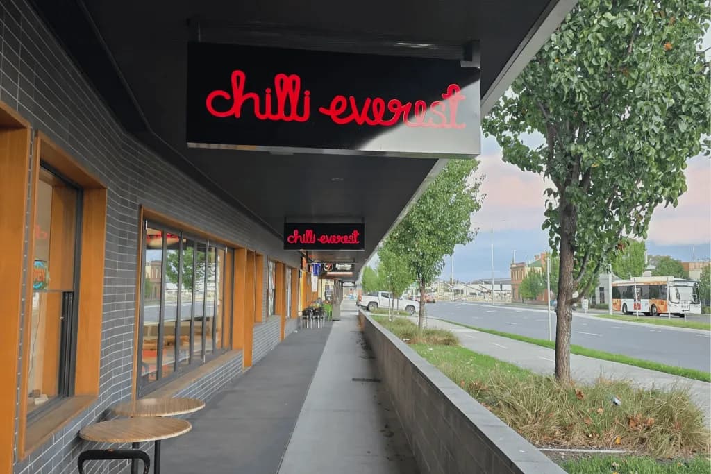 Chilli Everest photo 2