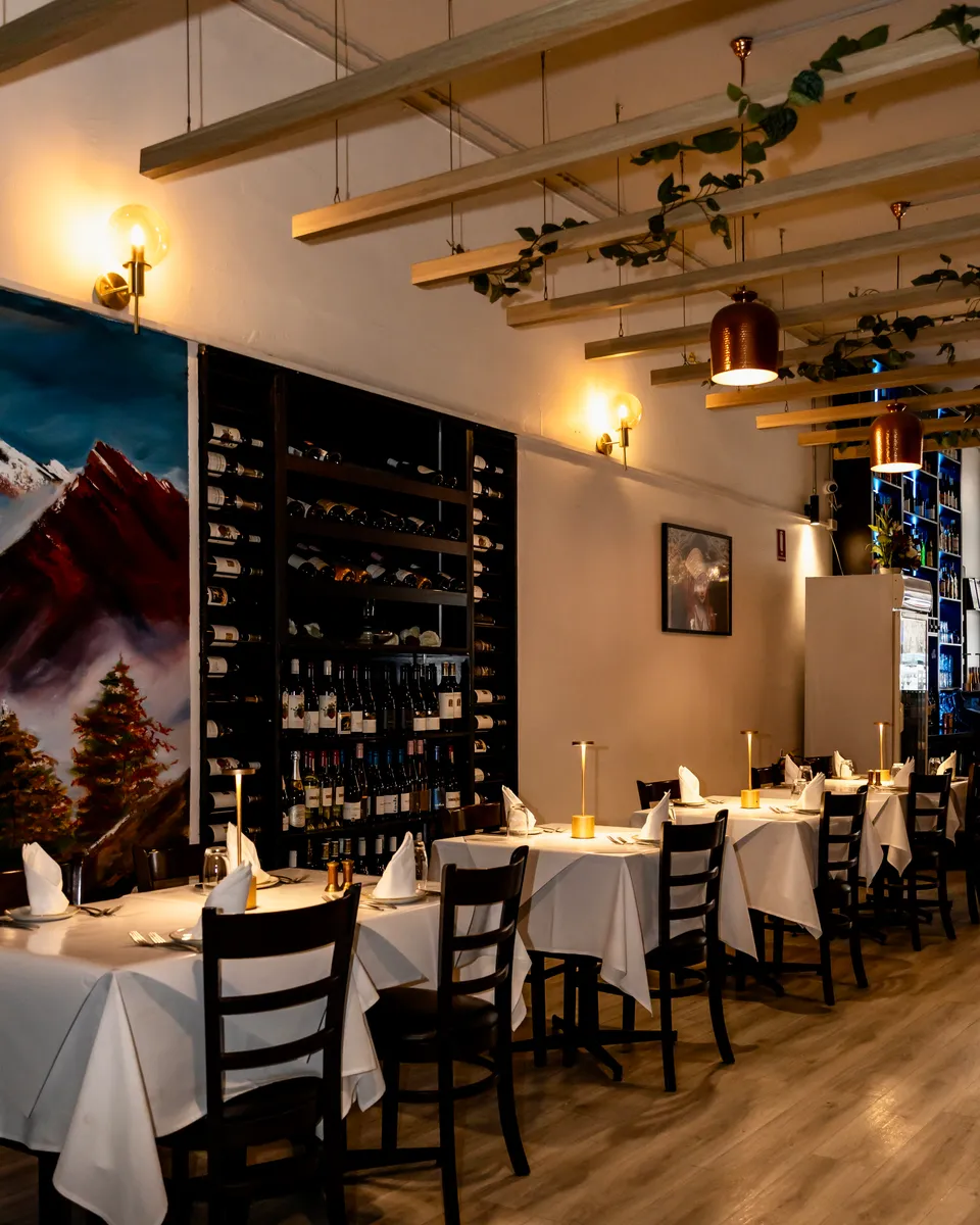 Aagaman Indian Nepalese Restaurant: Port Melbourne (Bay Street) photo 3