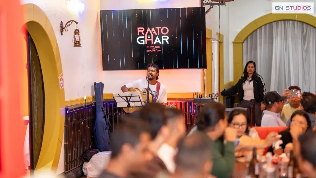 Raato Ghar
